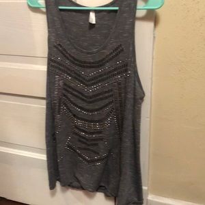 Vanity tank top size XL